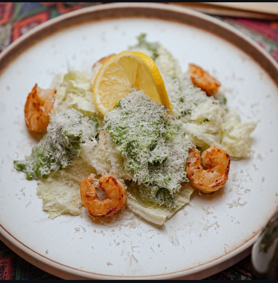 цезарь с креветками 